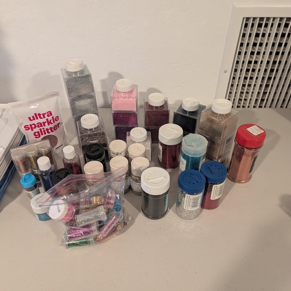 Other - Assorted Glitter Set
